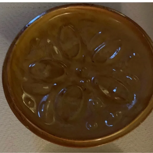 Beautiful Pie Dish with Cover - Picture 6 of 11